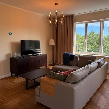 Spacious 2-level I Free Parking Apartmán