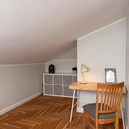 Spacious 2-level I Free Parking Apartmán